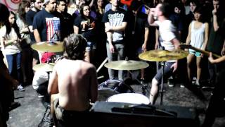 Touche Amore  Live at Chinatown Youth CenterCYC  Fresno CA  4111 [upl. by Florine]