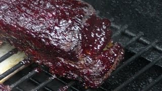 Mezzo Johannisbeer Beef Ribs  Klaus grillt [upl. by Mallina475]