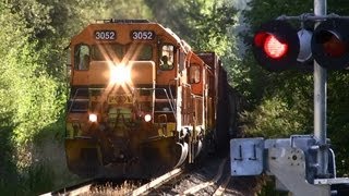 HD PampW 3052 Freight Train at Roberts Crossing [upl. by Nadual]