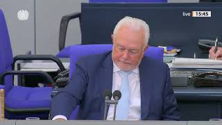 Bundestag debattiert über das „KernkraftAus“ [upl. by Magda392]