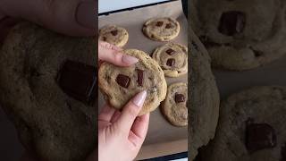 The Best and Chewy Chocolate Chip Cookies 🍪🍫 cookies cookiedough cookiesrecipe crumblcookies [upl. by Chelsie473]