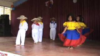 como bailar la pollera colorada sinai cauca [upl. by Teragram]