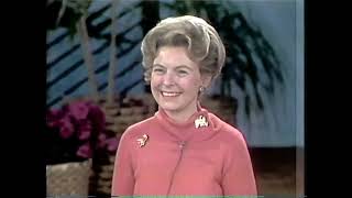 quotFor Girls Onlyquot  Phyllis Schlafly talks ERA on Phil Donahue  1978 [upl. by Oakley]