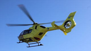 Lifeliner 2 MMT inzet in Hellevoetsluis Ambulance met spoed en veel politie [upl. by Enigroeg728]