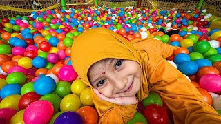 AQILA BERSENANG SENANG DI PLAYGROUND BERMAIN SEPUASNYA DENGAN PAPA [upl. by Kellsie434]