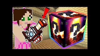 PopularMMOs Pat and Jen Minecraft THE MOST OVERPOWERED LUCKY BLOCK MOD Mod Showcase [upl. by Nohsar]