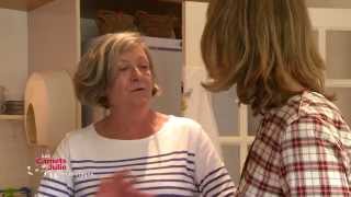 Recette  farz aux pruneaux  Les carnets de Julie [upl. by Cacilie]