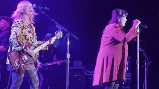 Nancy Wilson joins Ann Wilson for quotBarracudaquot Santa Rosa CA 101023 [upl. by Ikir]