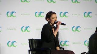 Chyler Sang to Us  ClexaCon 2018 [upl. by Mirilla401]