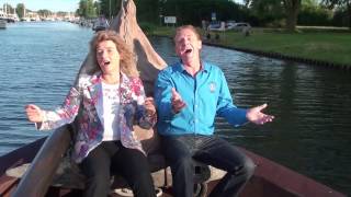 Het IJssel duoRoeien met de riemen  Official Music Video [upl. by Leidag]