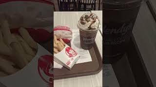 Dinner at Wendys Big Bacon Mushroom Melt CMB Up size KitKat Frafre and Large Fries [upl. by Early]