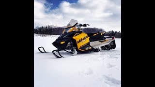 Skidoo MXZ600 ACE quick rip [upl. by Nrevel]