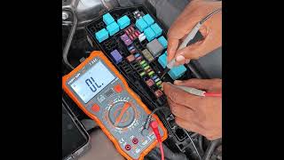 Testing a cars fusebox quickly [upl. by Mad]