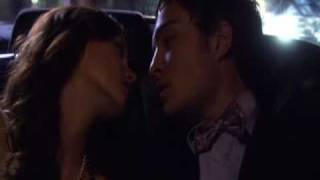 gossip girl 1x07 blair and chuck  first kiss HQ [upl. by Darbie]