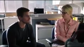 Arrow 1x03  Oliver meets Felicity for the first time [upl. by Andriette]