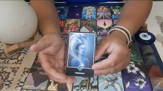 O que posso esperar dele a nesta semana TAROT INTERATIVO [upl. by Anahc]