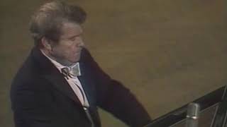 Gilels plays Rachmaninov Vocalise op34 no14 [upl. by Okkin]