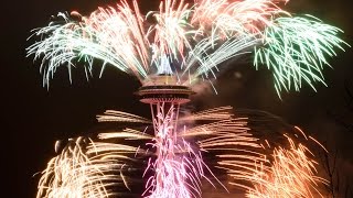 New Years fireworks at the Space Needle [upl. by Merat]