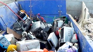 Extremely Satisfying Electronic Waste Shredding Process Using Amazing Powerful Shredder Machine [upl. by Loella]