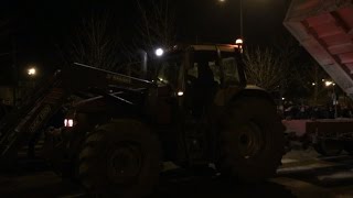 Manifestation des agriculteurs à Pontivy [upl. by Dnaloy793]