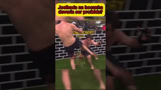 Joelhada na boca deveria ser proíbido no MMA [upl. by Manvel]