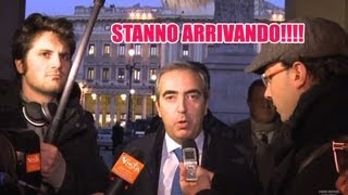 SCORREGGE SUI POLITICI STANNO ARRIVANDO FRANK MATANO [upl. by Reinar]