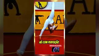 Aú com perfeição na capoeira capoeira mundodacapoeira shorts [upl. by Hpotsirhc]