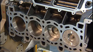 BMW 39 Liter V8DI Turbo Diesel Engine Production [upl. by Ali220]