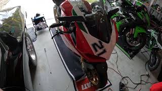 2022 Ducati Panigale V2 Bayliss edition with WRS windscreen and Rizoma mirrors with my indicators [upl. by Colp]