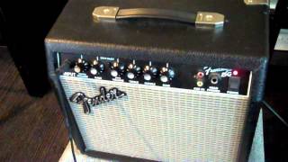 Fender frontman 15g MP4 practice guitar amplifier play SRV music or mic it Cool info video [upl. by Enirhtac619]