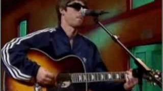 Oasis  Live Forever acoustic [upl. by Edecrem]