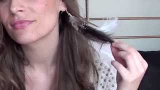 Réaliser une Boucle doreilles en Plume version 1  native style feather earrings [upl. by Llevaj]