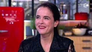 Amélie Nothomb sa cuite avec Yann Queffélec  C à vous  08092014 [upl. by Wey63]