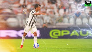 Juan Cuadrado Shows The Skills OF A Complete Fullback In 20212022 [upl. by Craig]