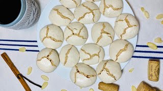 Almond Meringues  Italian Meringue Cookies  Bruttiboni  Brutti ma Buoni [upl. by Ativla]