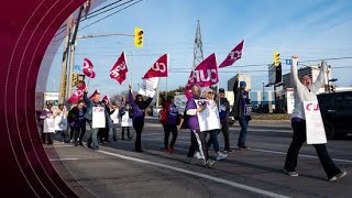 Éducation  une deuxième journée de grève dans les écoles ontariennes [upl. by Cherey]