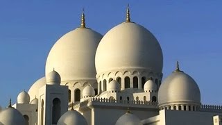 The Shaikh Zayed Grand Mosque in Abu Dhabi [upl. by Bradeord948]