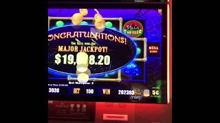 Casino Pokies big win Jackpot win How to win a jackpot Crown casino [upl. by Maxia]