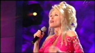 Dolly Parton  Halos And Horns  Bingolotto 2002 [upl. by Lladnor]