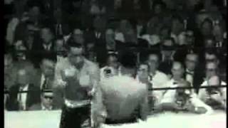 Ali vs Liston 1965  First Minute First Round [upl. by Nosyk]