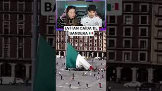 Civiles y soldados mexicanos evitan caída de bandera en MÉXICO 🇲🇽😱 [upl. by Shishko]