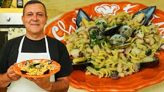 PASTA e FAGIOLI AI FRUTTI DI MARE  Ricetta ESTIVA SPETTACOLARE [upl. by Ynttirb]