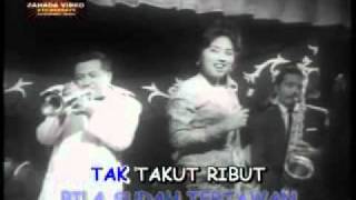 APA GUNA BERJANJI Karaoke nyanyian Saloma versi filem quotMasam Masam Manisquot 1965 [upl. by Dunseath]