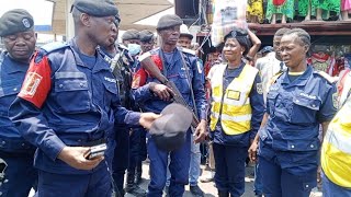 COLONEL ISRAËL YA BA PP AZALAKI LELO NA 3 ROND POINT NA VILLE Ya KINSHASA KO KANGA BA POLiCIER OYO [upl. by Eelarac31]