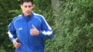 VideoLaufkurs Joggen mit der richtigen Technik [upl. by Sension]