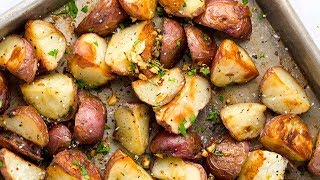 Crispy Garlic Roasted Potatoes [upl. by Eveam826]