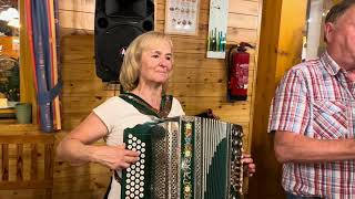 Sänger und Musikantenstammtisch beim Buschenschank Friedl — 1392024 — Mitschnitt [upl. by Kannav]