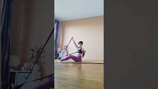 ABDOS  3 exercices avec élastique pilates [upl. by Oneal607]