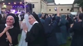 🎼Free party rave Monjas edition hardtek Dancing nuns [upl. by Wootan528]