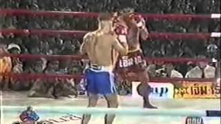 Ramon Dekkers vs Jareonthong Kings Birthday 051293 [upl. by Remos]